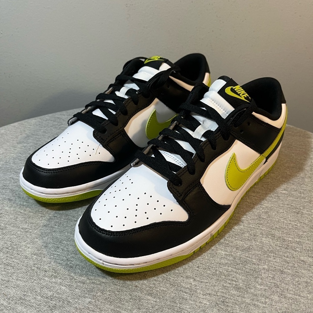 Nike Dunk Low White Black Bright Cactus Men's Shoe Size 11 DV0833 110 - Picture 9 of 11